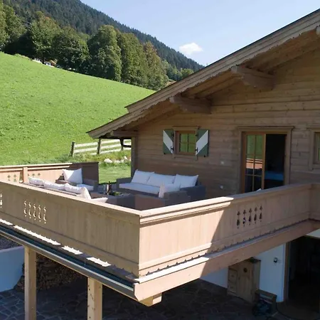 Kitz-chalet בקתה